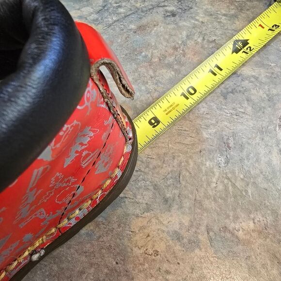 Dr  Martens Girls Lace Up Size Small   Red Boots  Shoes - Picture 9 of 10